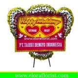 Bunga Papan Ucapan Happy Wedding EJKTW-026