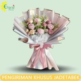 Handbouquet Bunga Plastik HBPL-001